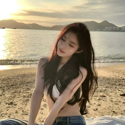 漫画爆高墙 海报