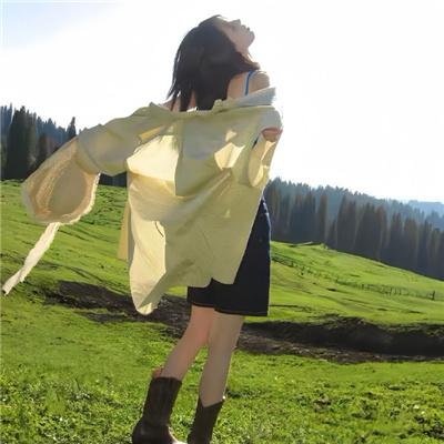鬼屋丽人 海报